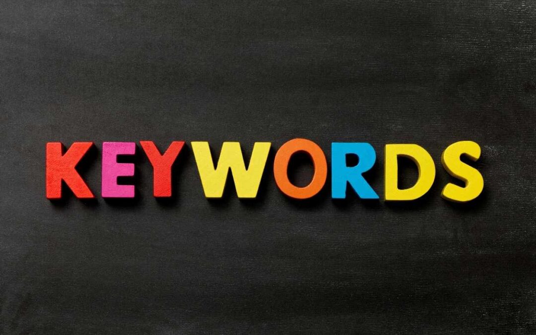 ¿Cómo descubrir qué estrategia SEO están utilizando los competidores?